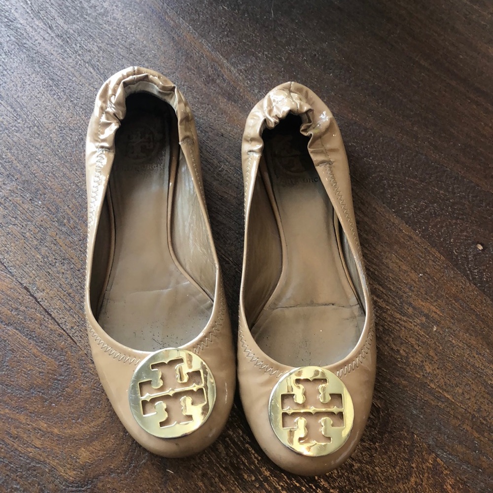 Tory Burch tan patent leather flats